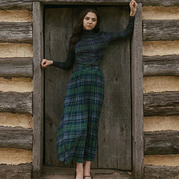 Plaid Turtleneck - Navy