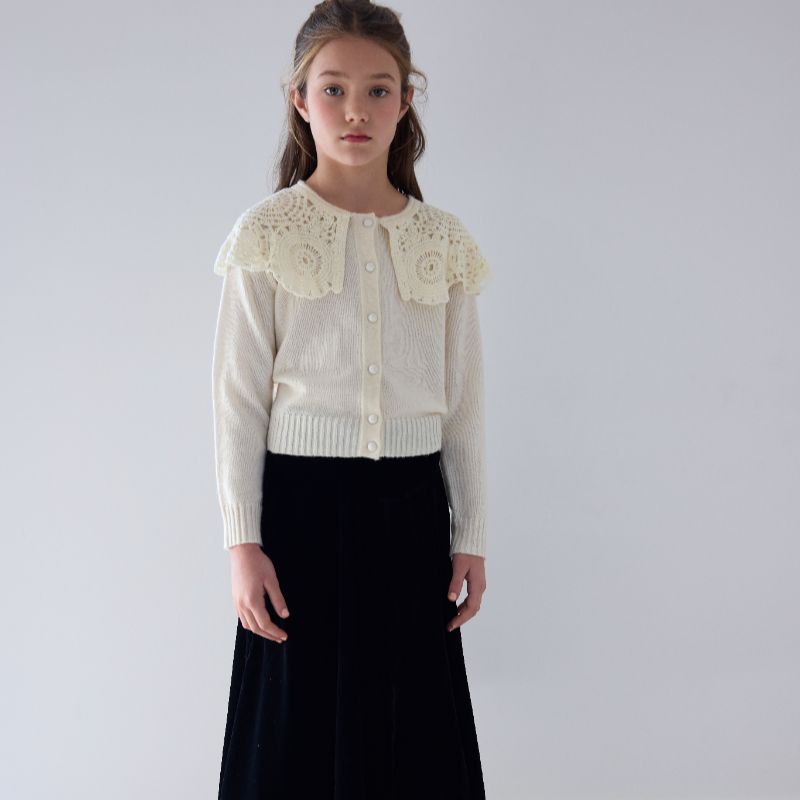 Peep Lace Velvet Skirt - Black