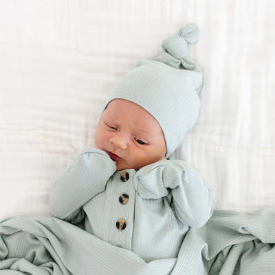 Knot Hat - Bailey