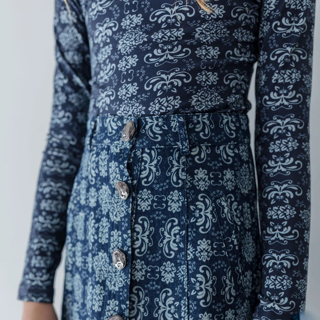 Print Turtleneck - Lily Flower