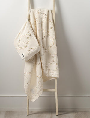 Diamond Crochet Knit Blanket - Cream