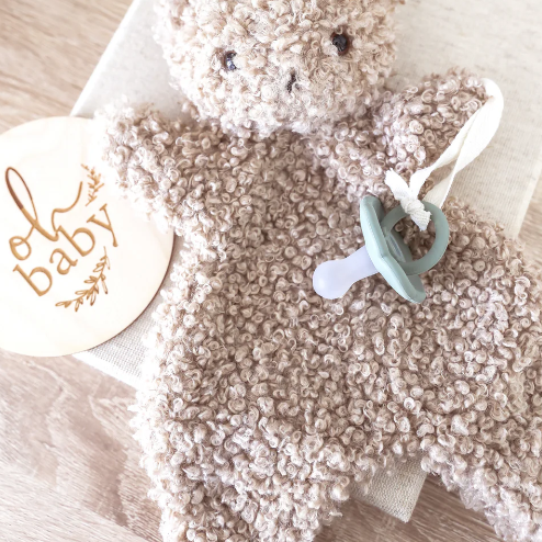 Charlie Bear Comforter - Oatmeal