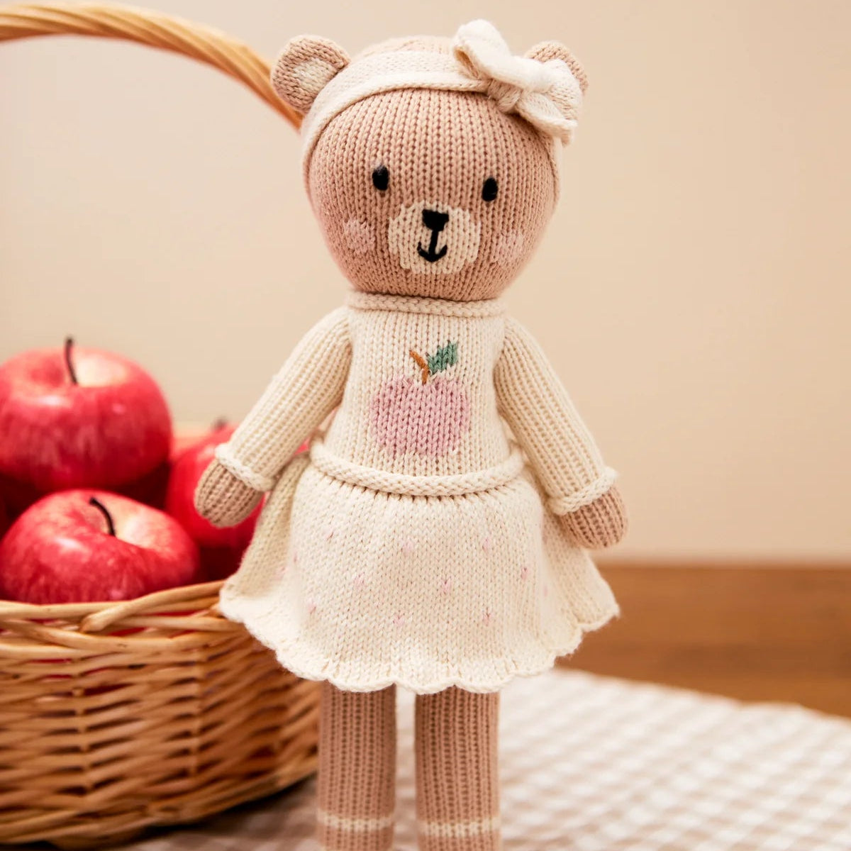 Emma Apple Bear - Natural & Pink