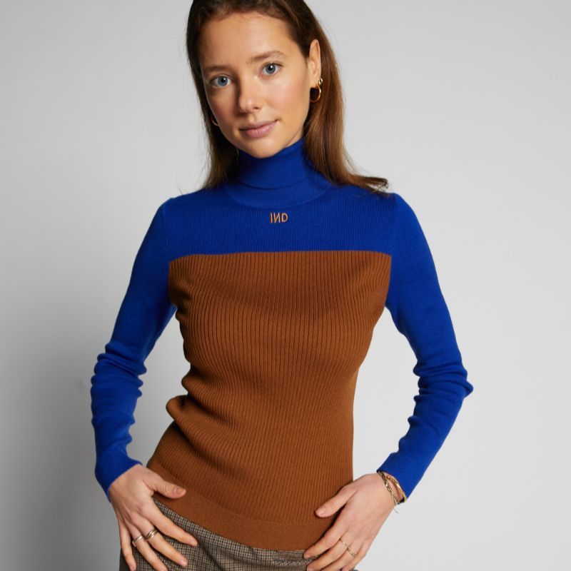 High Neck Sweater - Caramel