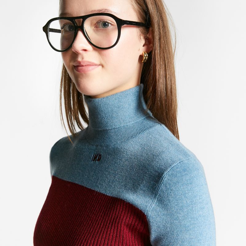 High Neck Sweater - MERLOT RED
