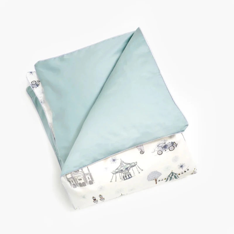 Adventures In Wonderland Duvet Set - Aqua