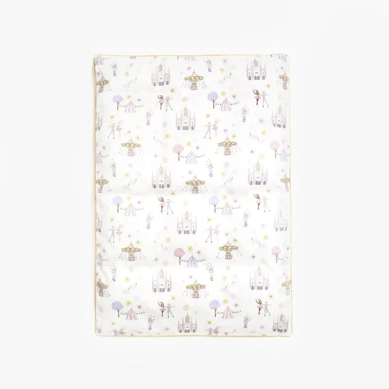 Adventures In Wonderland Duvet Set - Rose