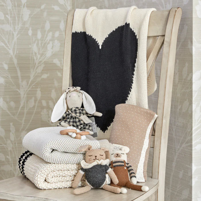 Heart Blanket - Black/natural