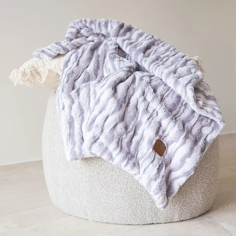 Wave Blanket - Grey