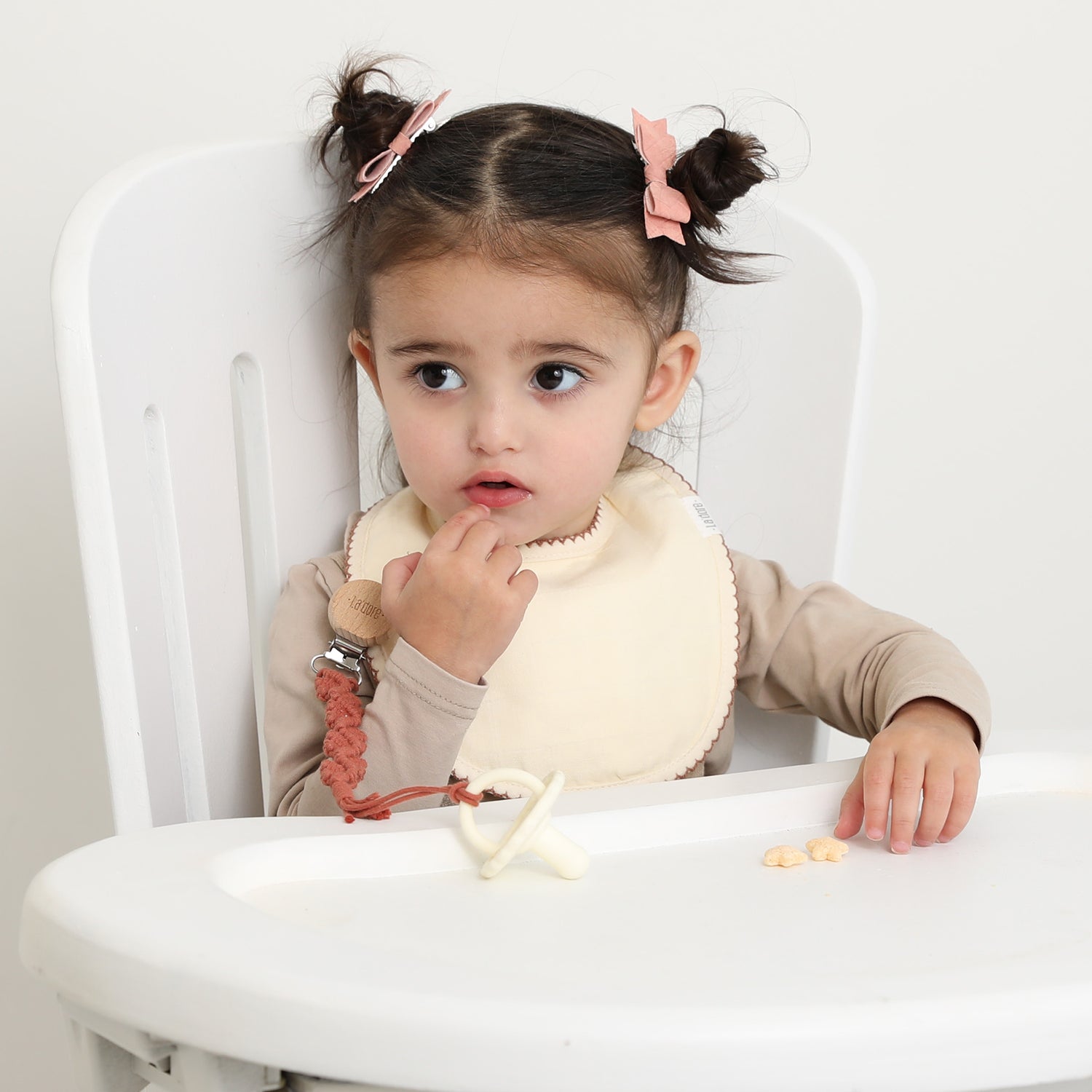 Adora Muslin Bib - Neutral