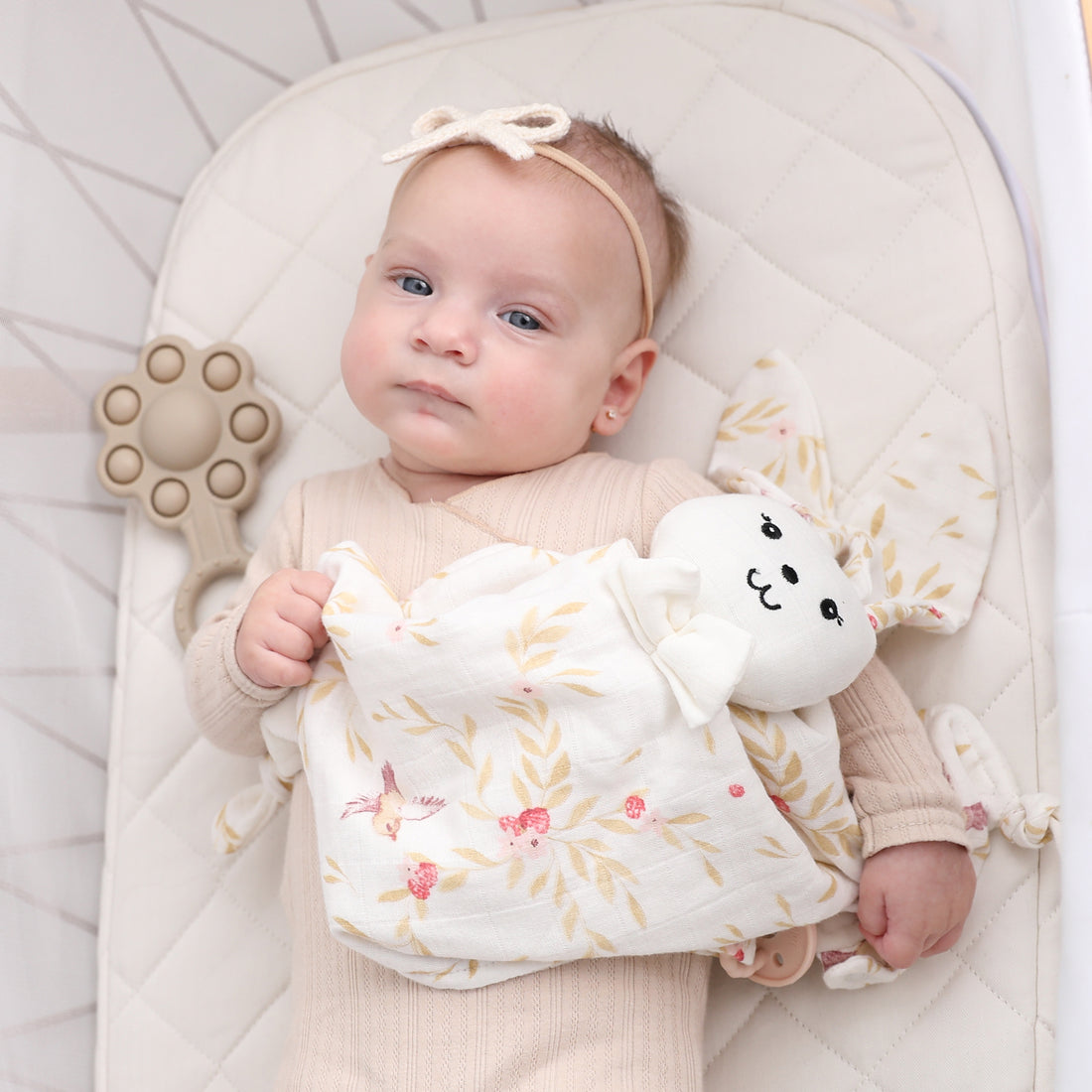 Adora Bunny Snuggle - Pink Vine