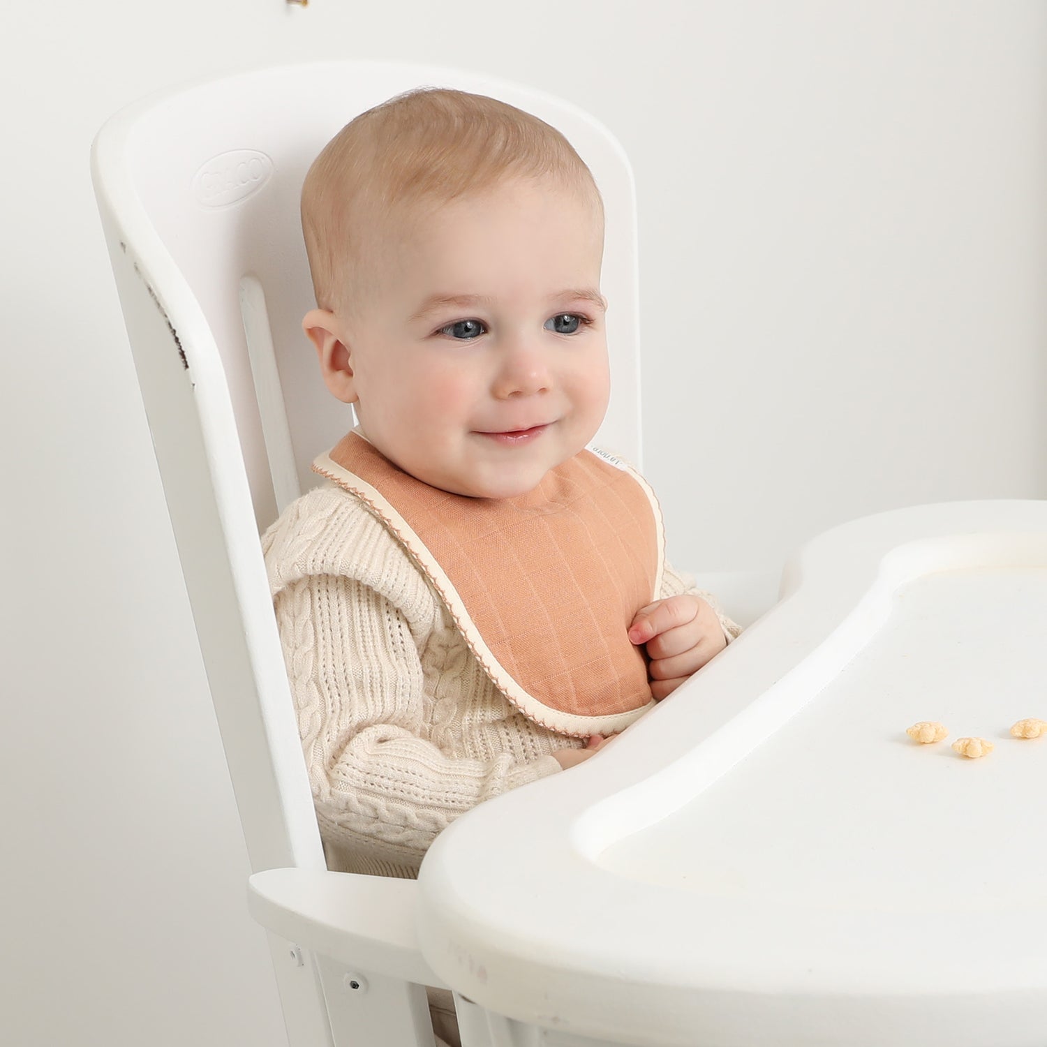 Adora Muslin Bib - Neutral