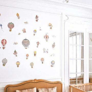 40 REPLACEABLE WALL STICKERS - Multi