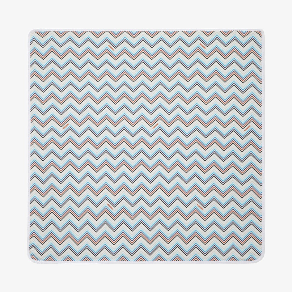 Allover Print Blanket - White/multi