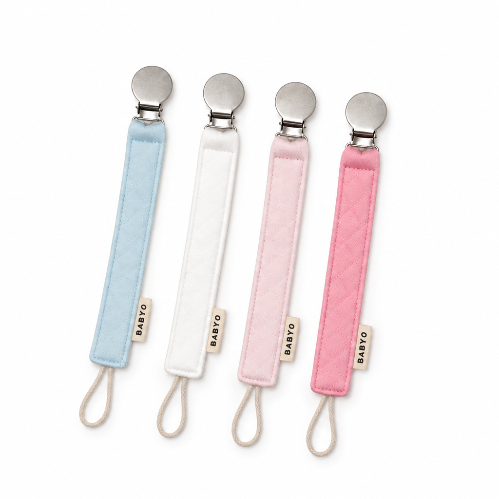 Quilt Solid Paci Clip - White