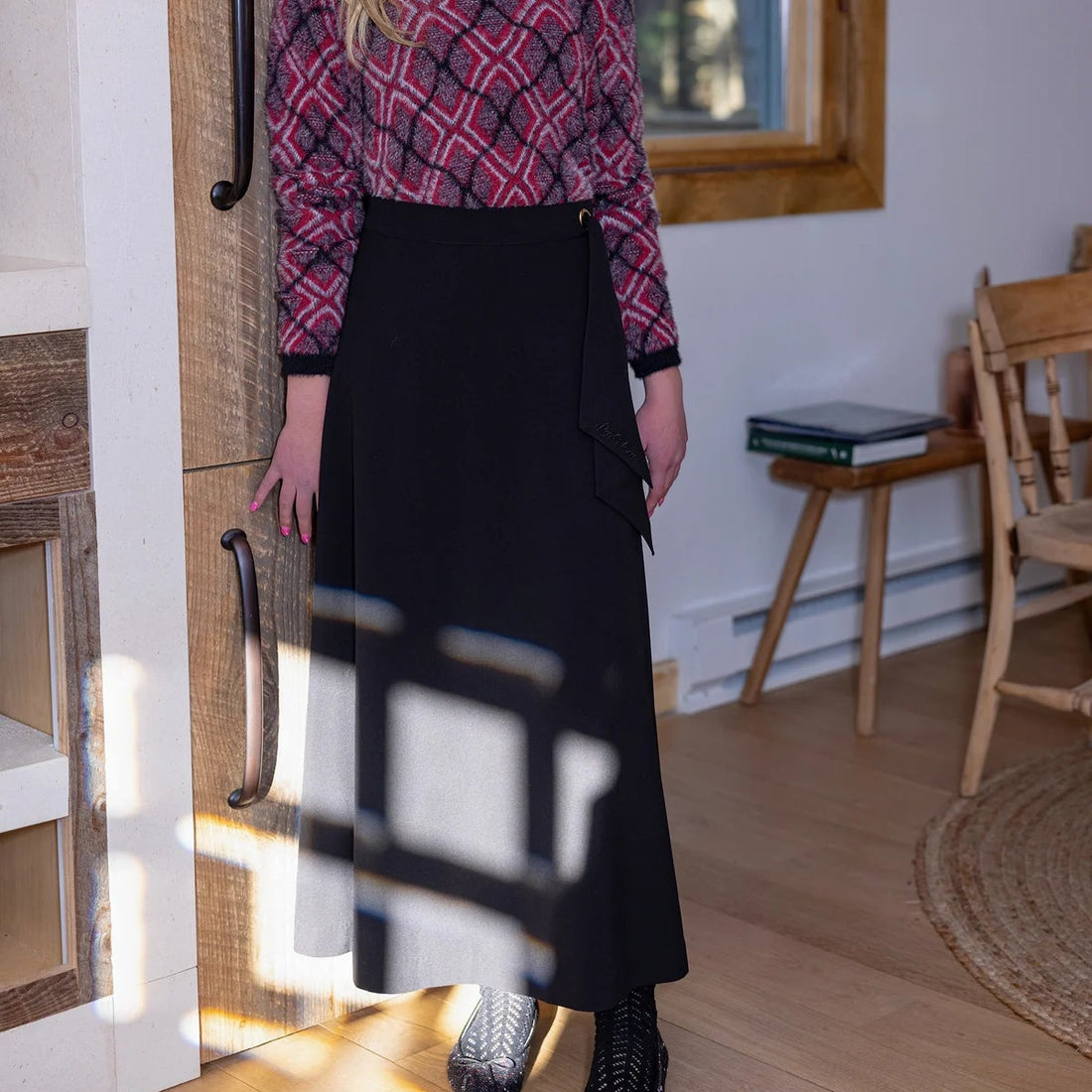 Logo Midi SKirt - Black