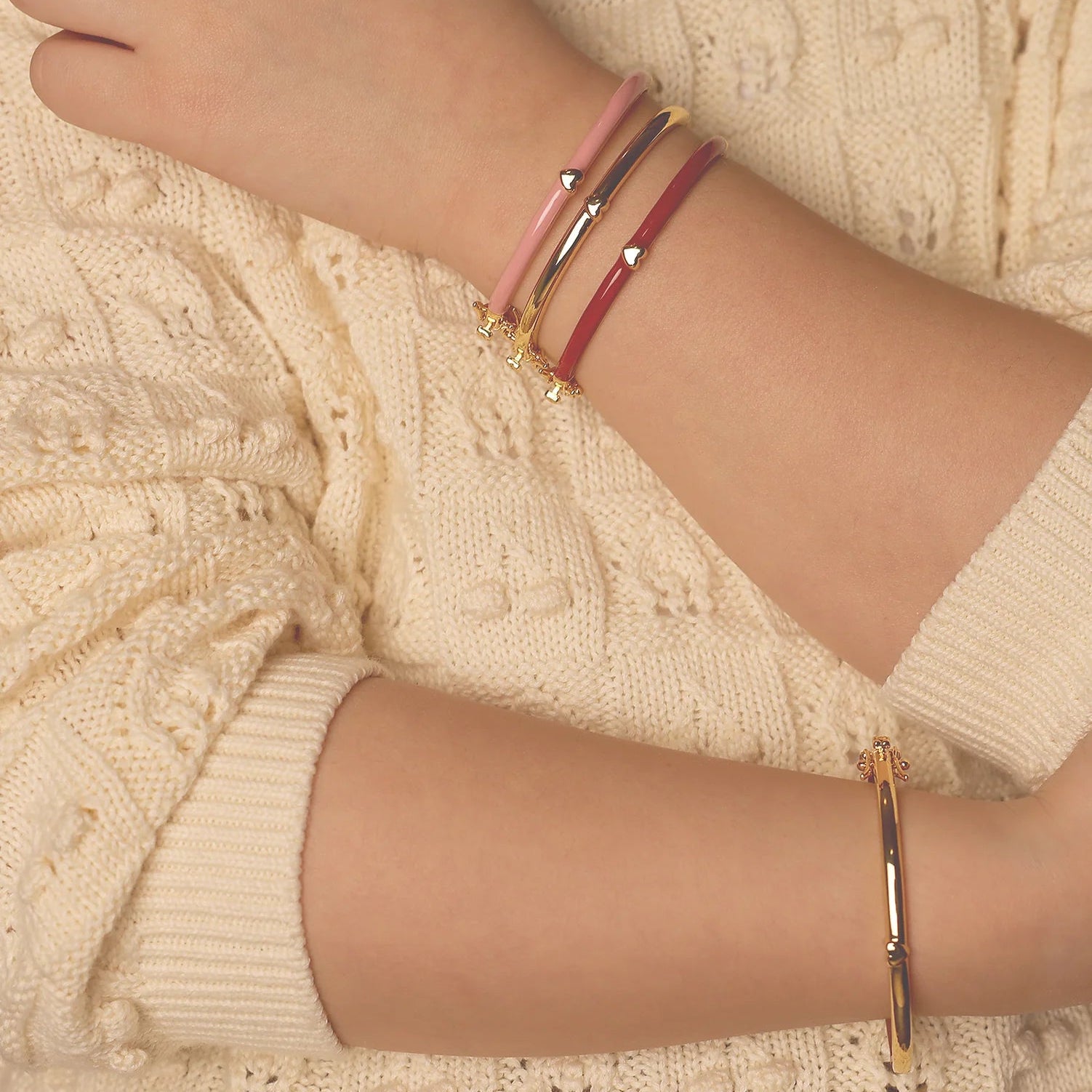 Enamel Deep Red Bangle With Bow - Gold