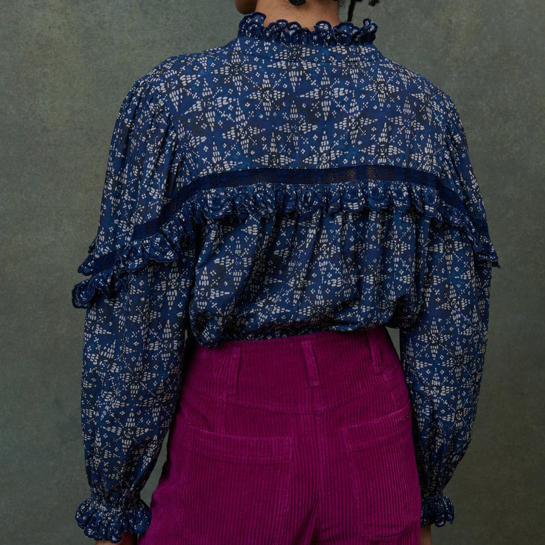 Noelianne Shirt - Midnight