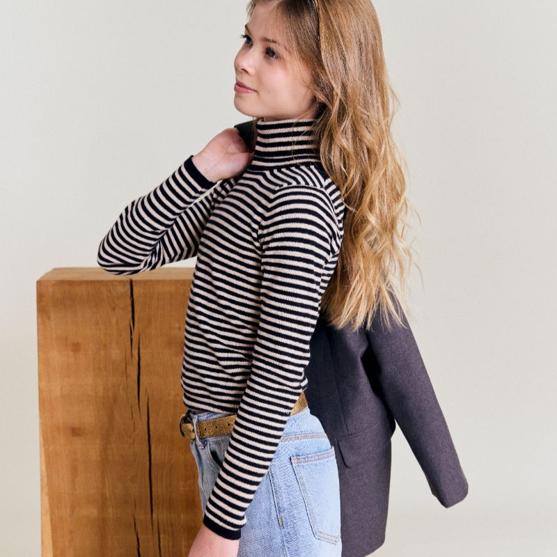 Vicky Turtleneck - Washed Black