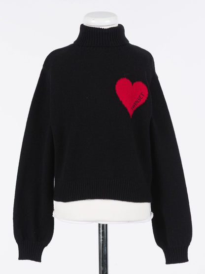 Heart Turtleneck - Black