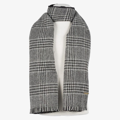 Check Scarf - Black
