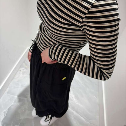 Wind Ruched Skirt - Black
