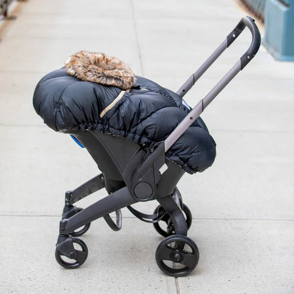 Car Seat Cacoon Tundra - Black Faux Fur