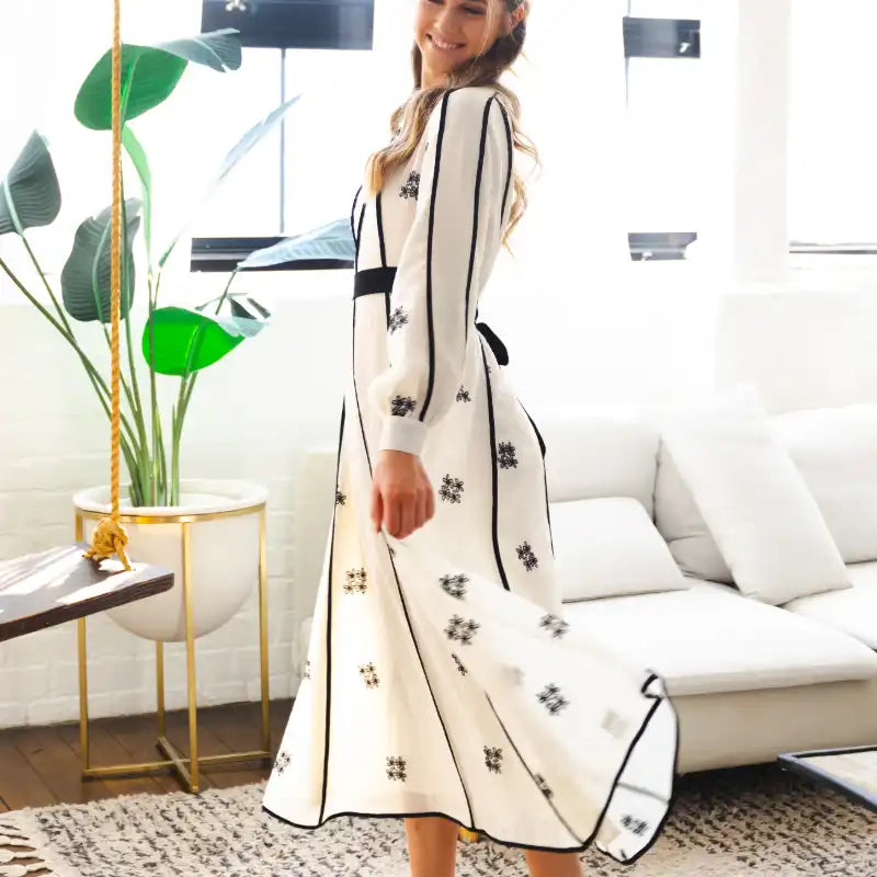 Embroidered Flower Dress - Cream&black