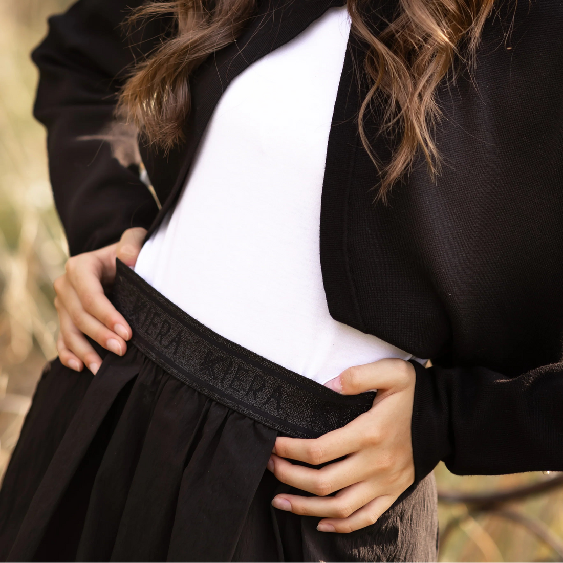 Signature Elastic Skirt - Black