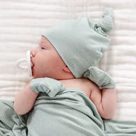 Knot Hat - Bailey