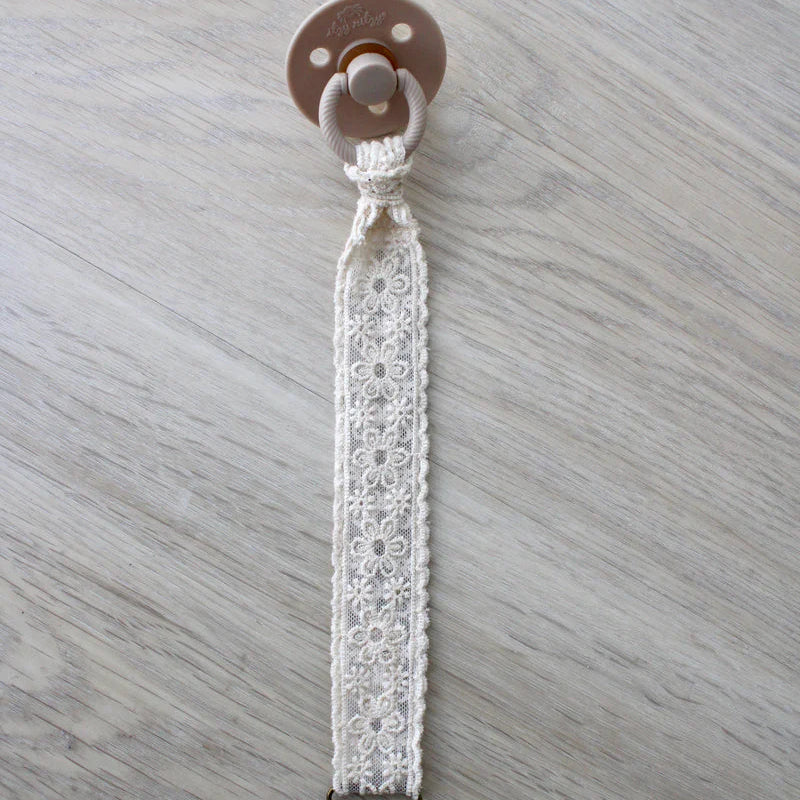 Chantilly Paci Clip - Floral