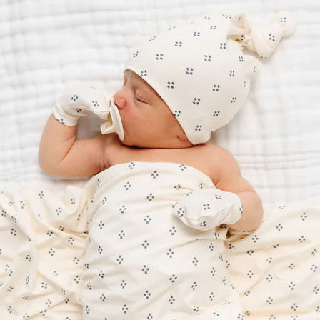 Knot Hat - Louie