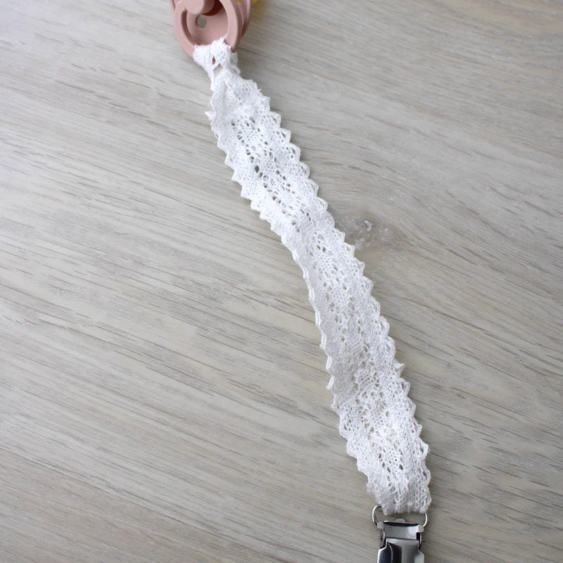 Scallop Paci Clip - White
