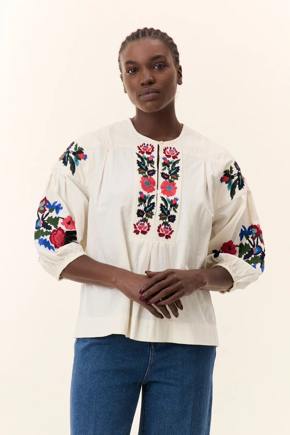 Cacia Embroidered Shirt - Off White