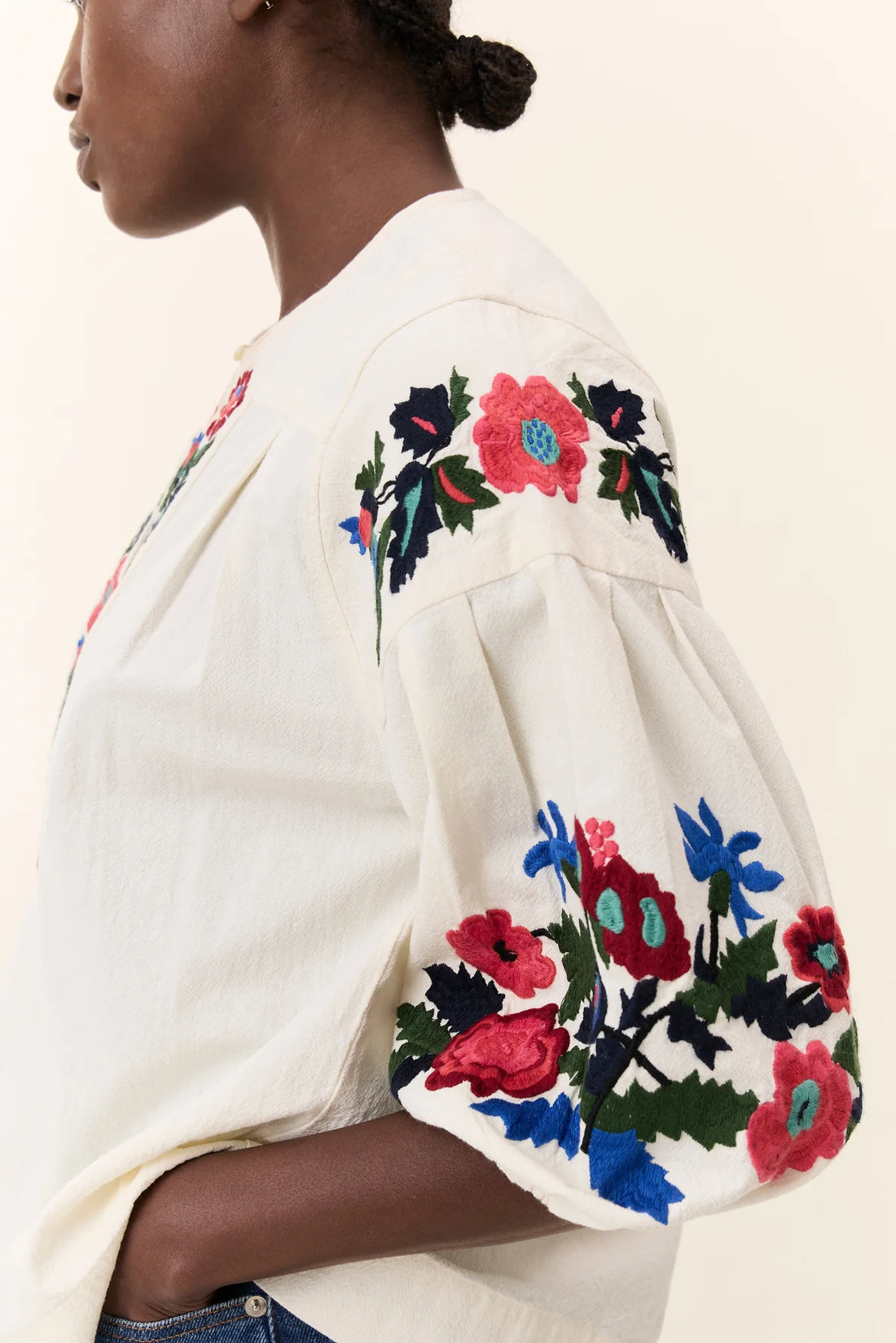 Cacia Embroidered Shirt - Off White