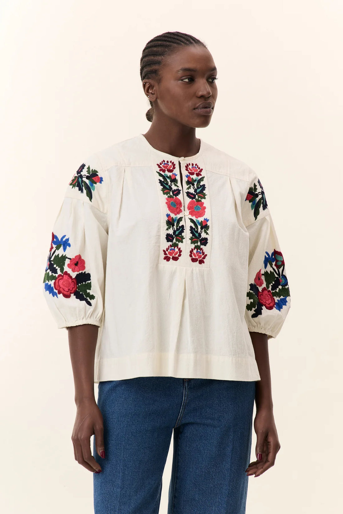 Cacia Embroidered Shirt - Off White