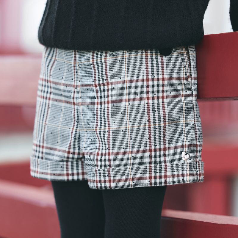 Plaid Short - Chestnut