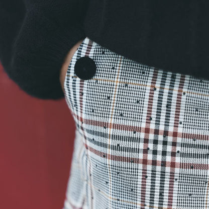 Plaid Short - Chestnut