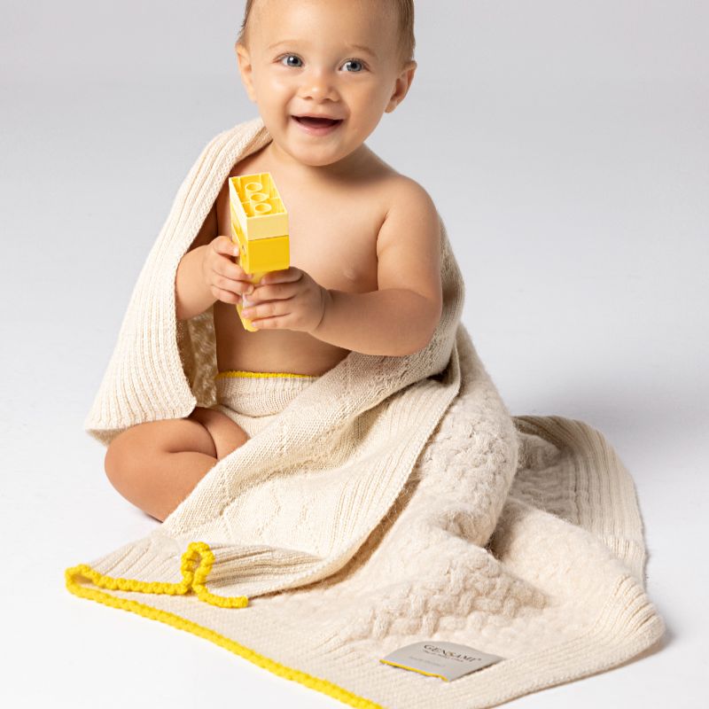 Wave Knit Blanket - Milky White