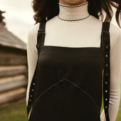 Scallop Turtleneck - Cream