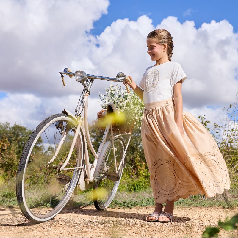 Embroidery T-Shirt - Beige