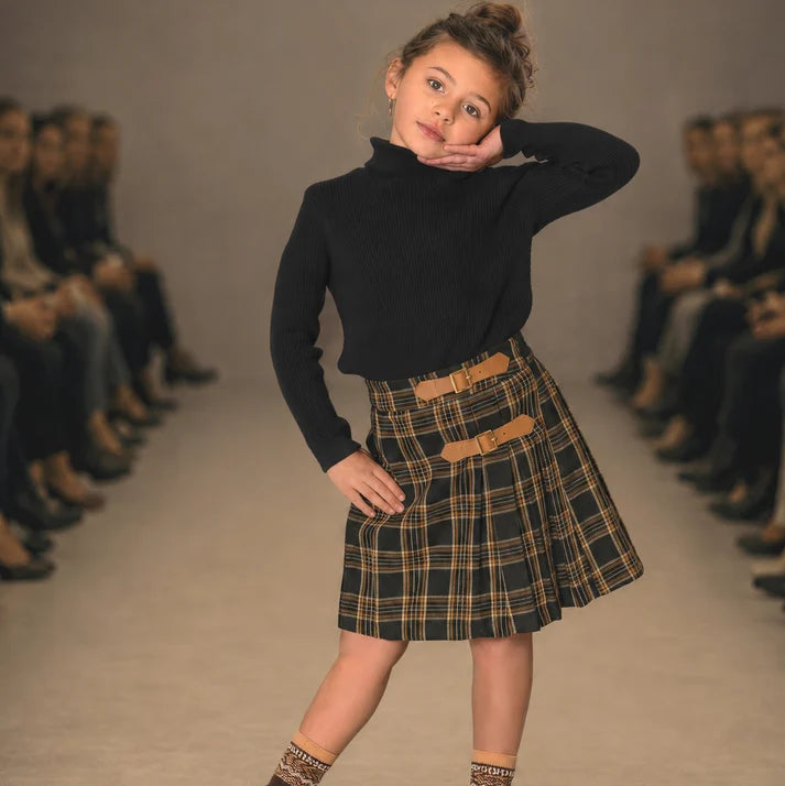 Knit Turtleneck And Plaid Skirt - Brown