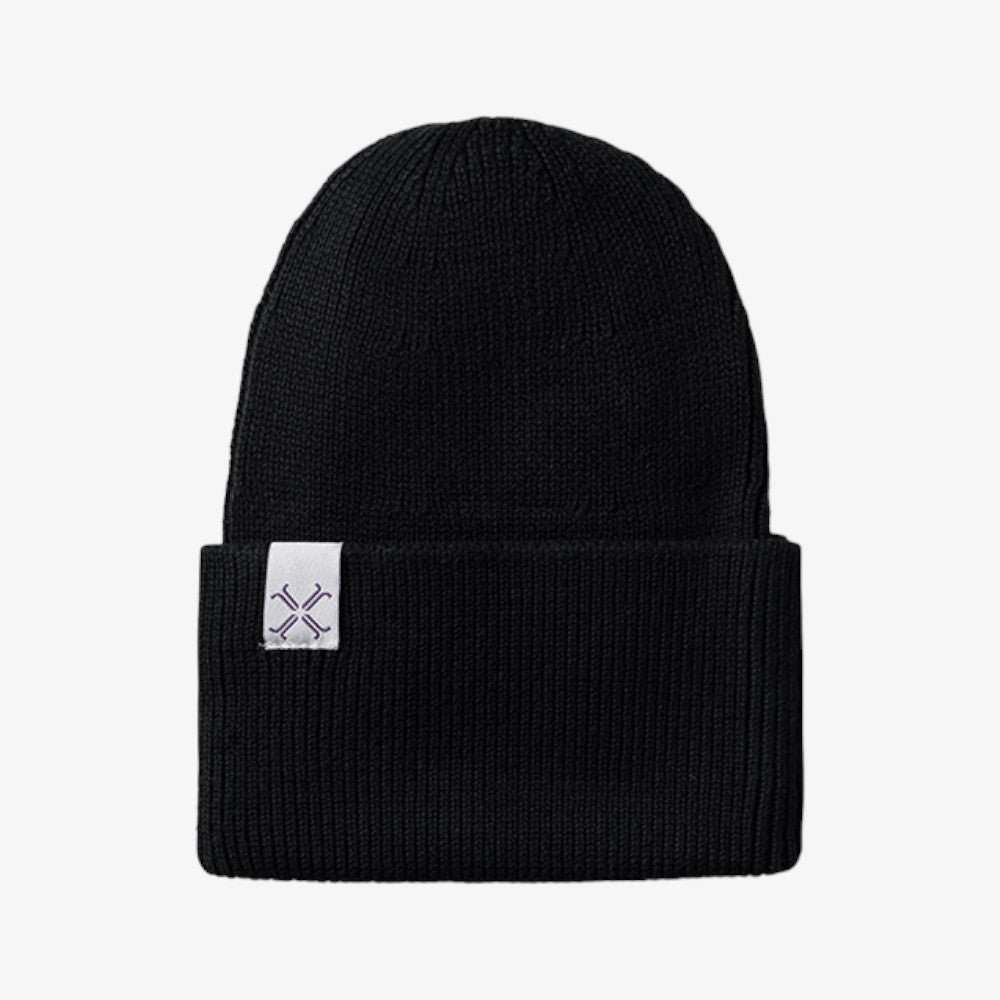 Classic Cuffed Beanie - Black