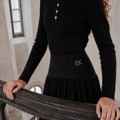 Isla Velvet Ribbed Maxi Skirt - Black