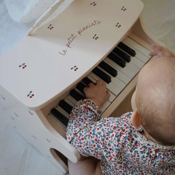 Wooden Piano - Cherry