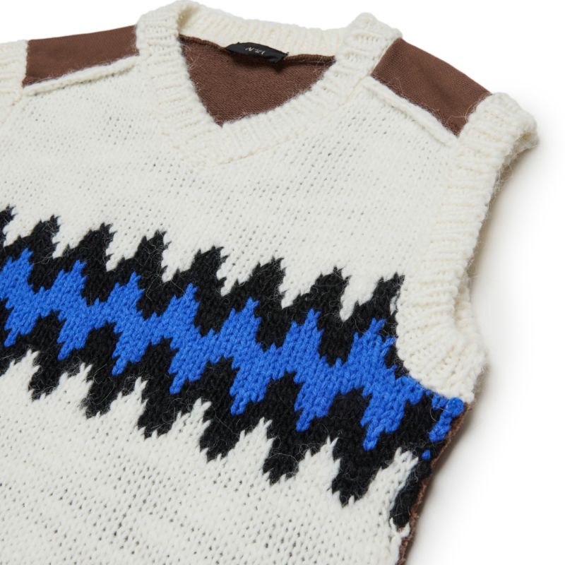 Chevron Pattern Vest - Off White