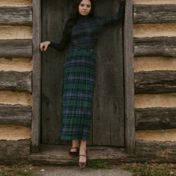 Plaid Pleated SKirt - Navy