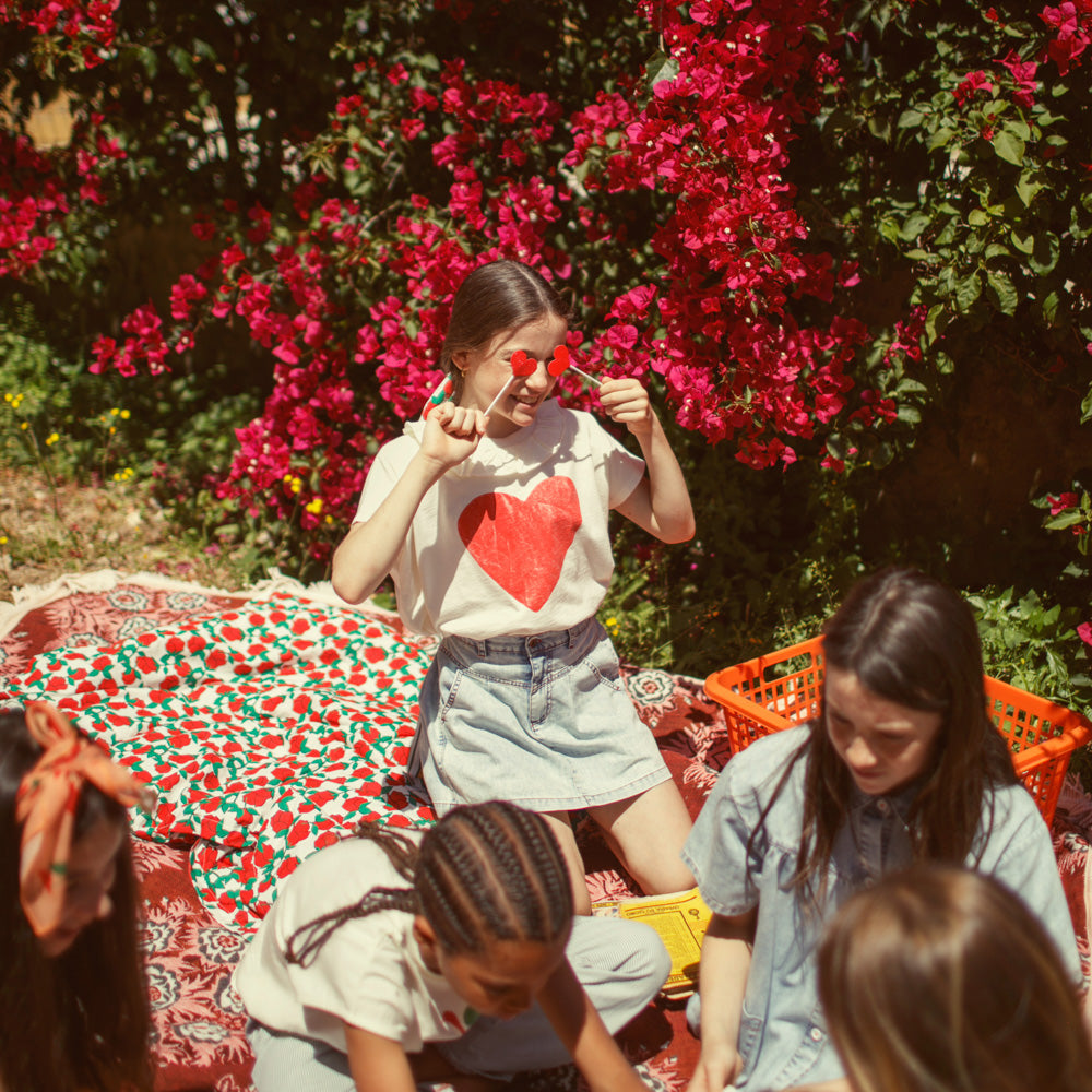 Apple T-Shirt - Ecru