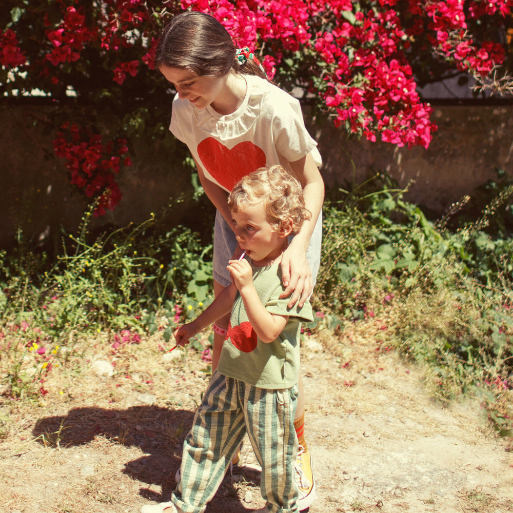 Apple T-Shirt - Ecru