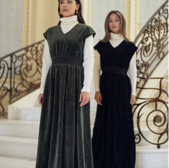 Velour Maxi Dress - Black